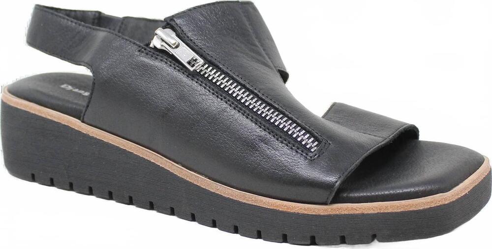 NEW DJANGO & JULIETTE women's kemma platform sandals in black leather